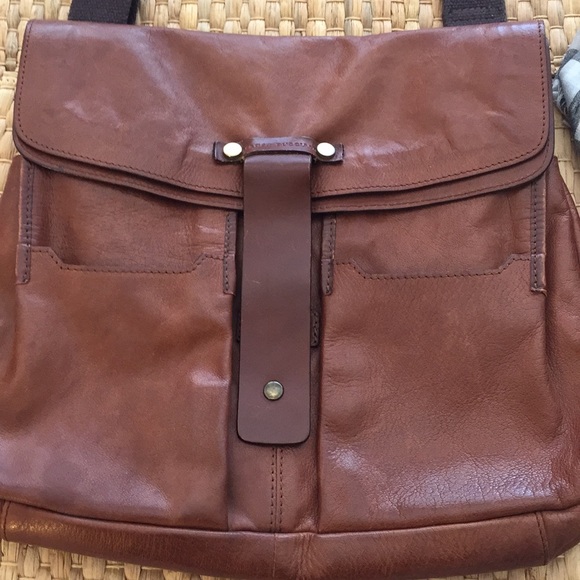 Italian high end leather crossbody bag - Picture 2 of 8